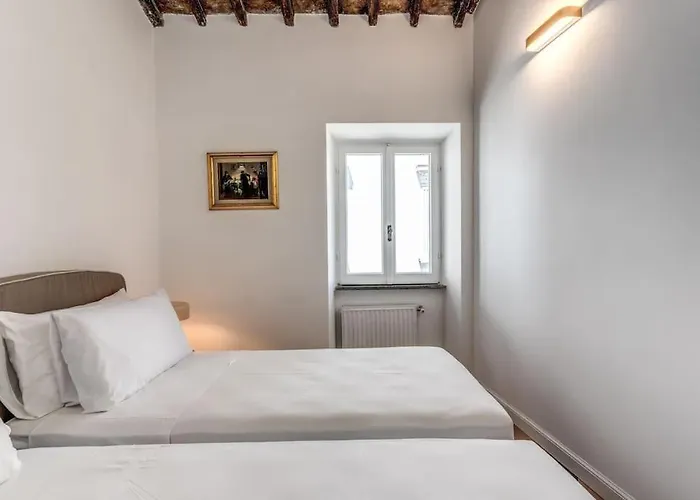 Cisterna 9 * Rome