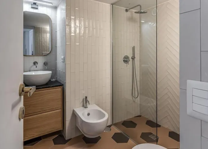 Appartement Cisterna 9 *